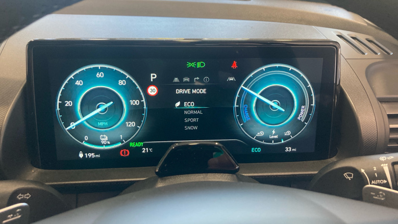 Hyundai INSTER 85kW 02 49kWh 5dr Auto Electric Hatchback